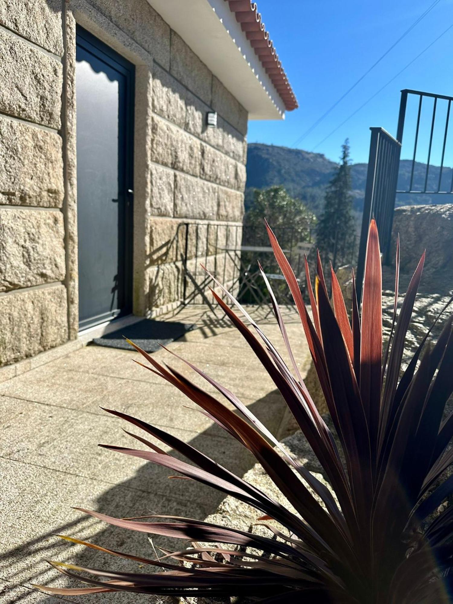 Casa Fraga Do Suadouro Villa คัมโปดูเชเรส ภายนอก รูปภาพ